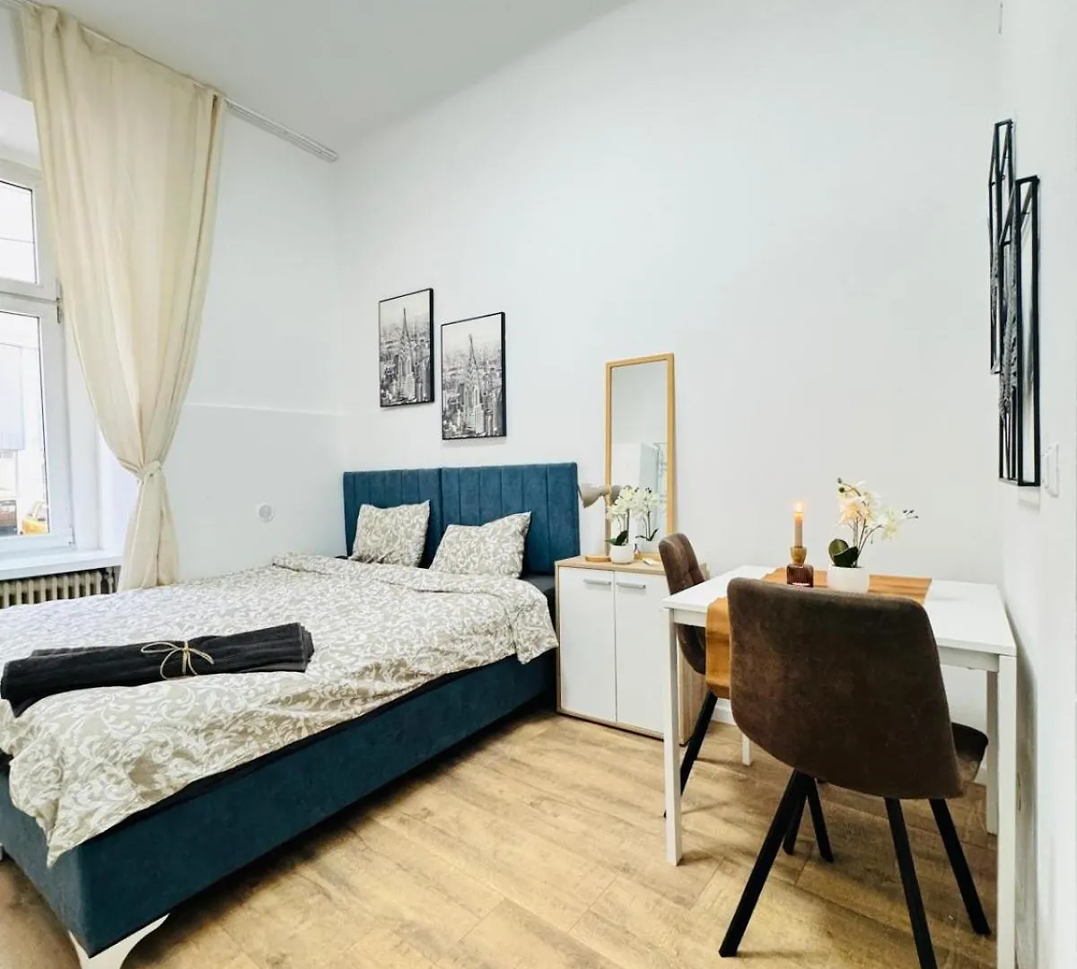 Comfortable 5Br Shared Apt 10 Minute Walk To Matzleinsdorfer Platz Vienna Apartment