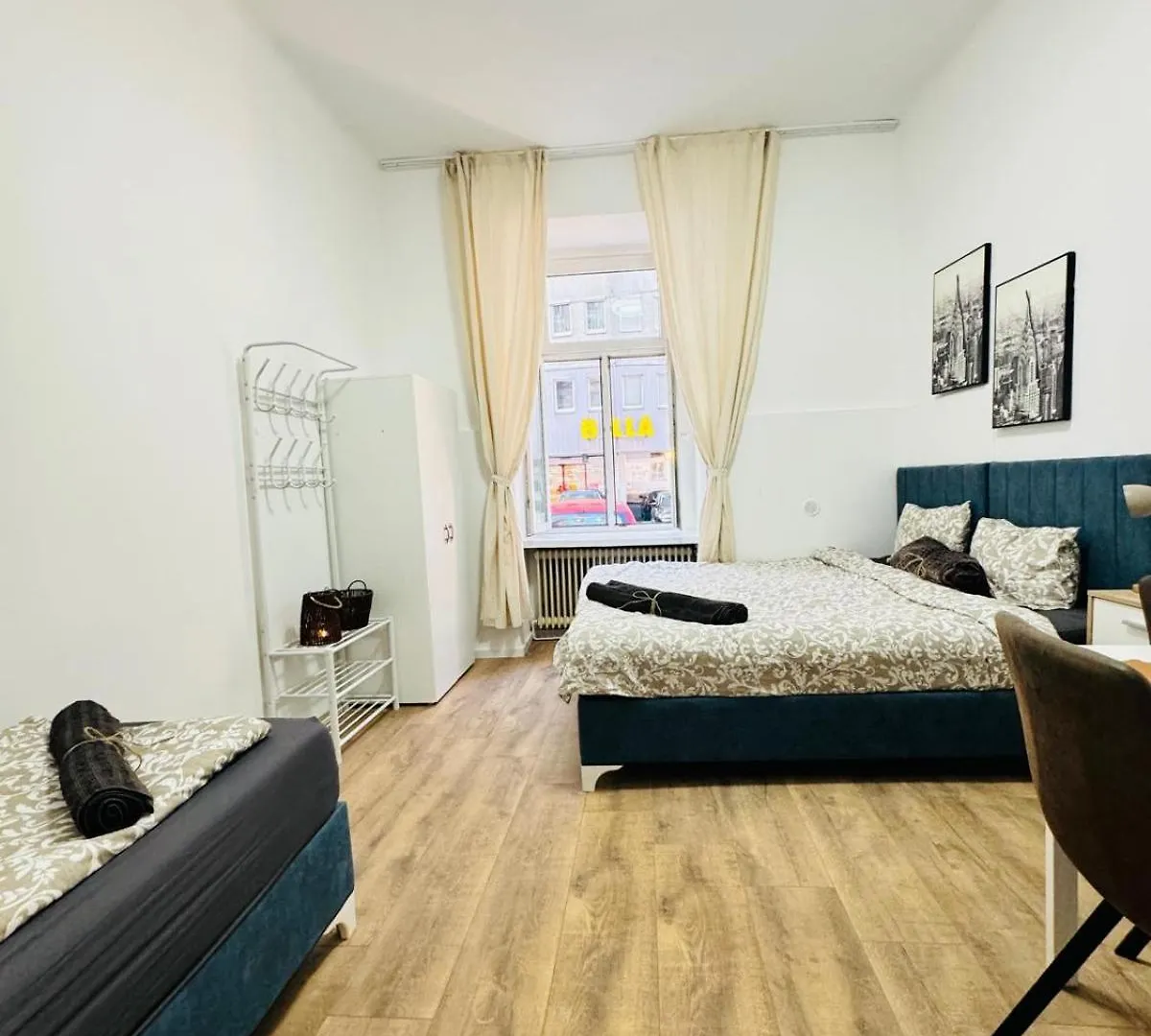 Apartment Comfortable 5Br Shared Apt 10 Minute Walk To Matzleinsdorfer Platz Vienna Austria