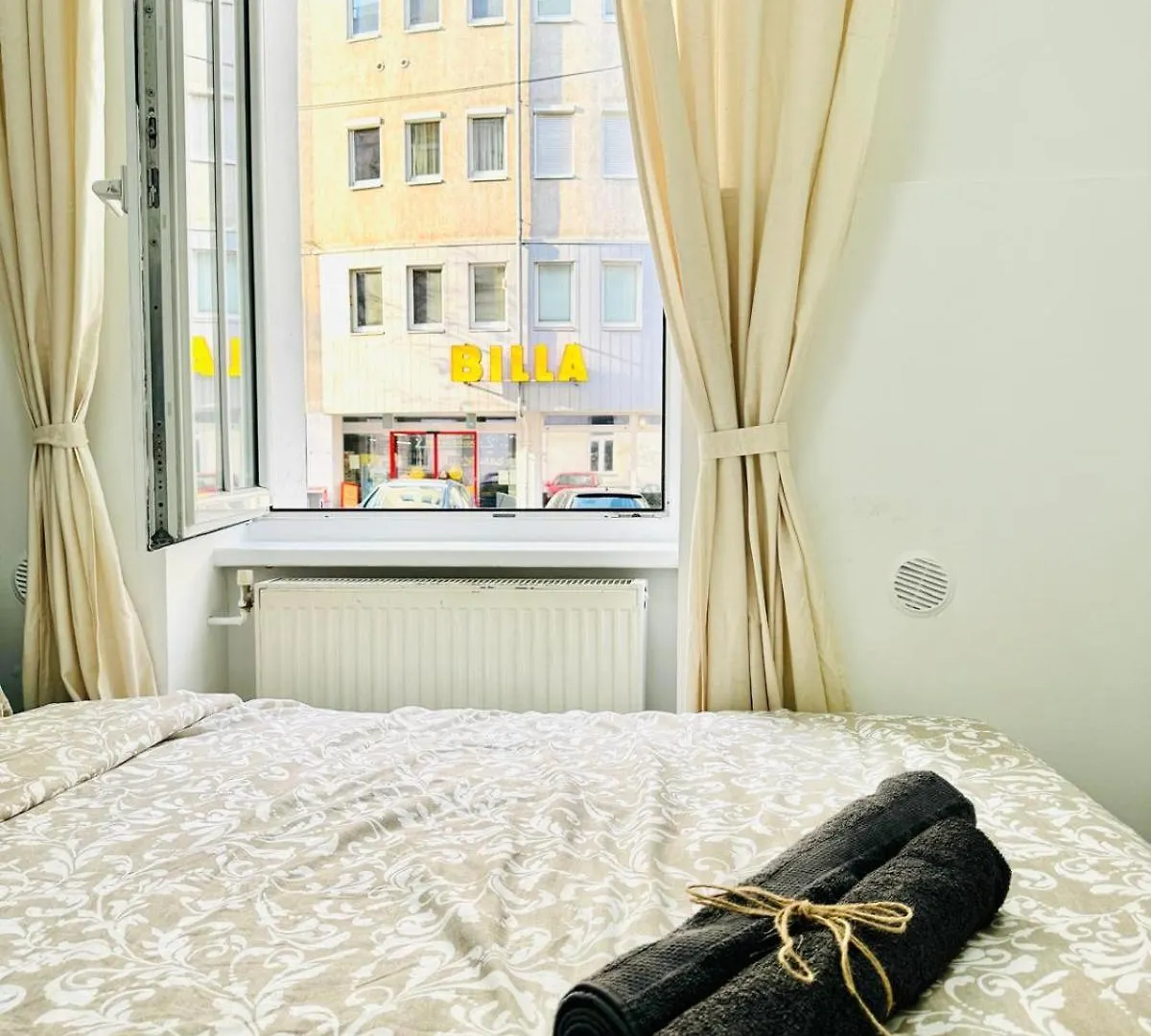Comfortable 5Br Shared Apt 10 Minute Walk To Matzleinsdorfer Platz Vienna 0*,