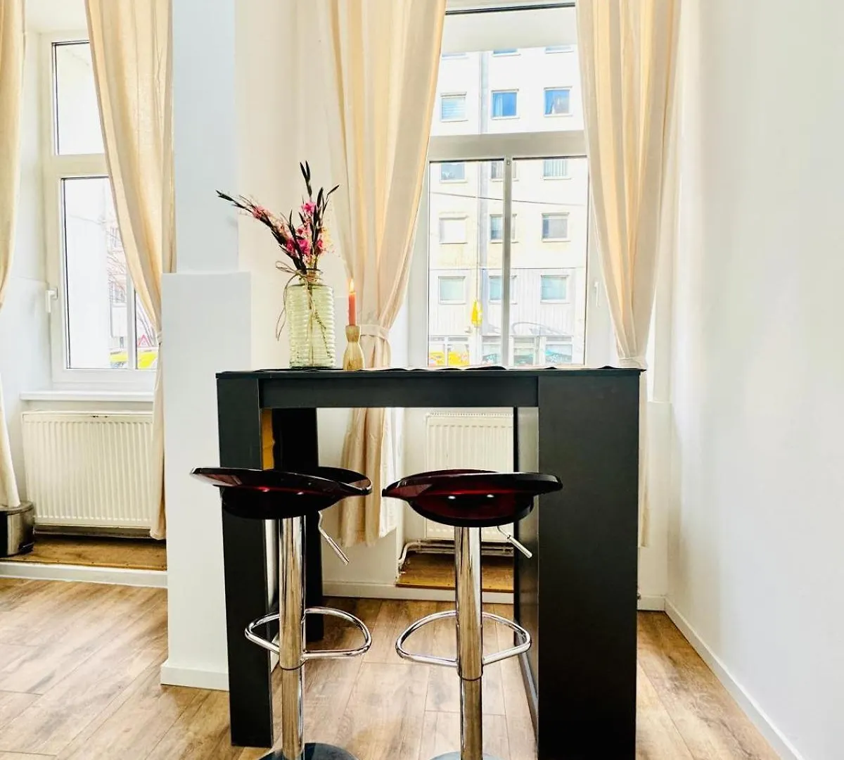Apartment Comfortable 5Br Shared Apt 10 Minute Walk To Matzleinsdorfer Platz Vienna Austria